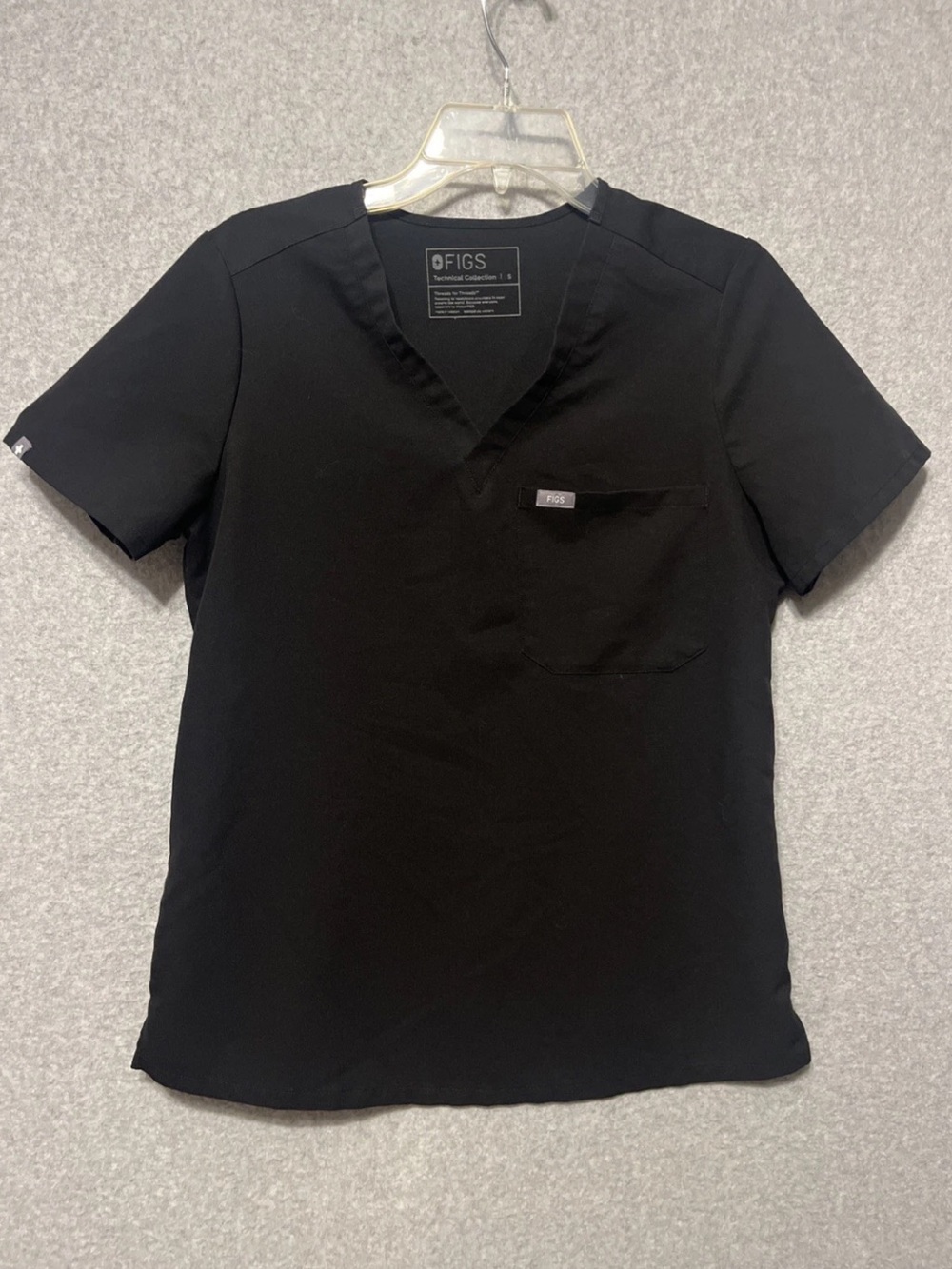FIGS Catarina One-Pocket Scrub Top Black Womens Small V-Neck Short Sleeve FW1000